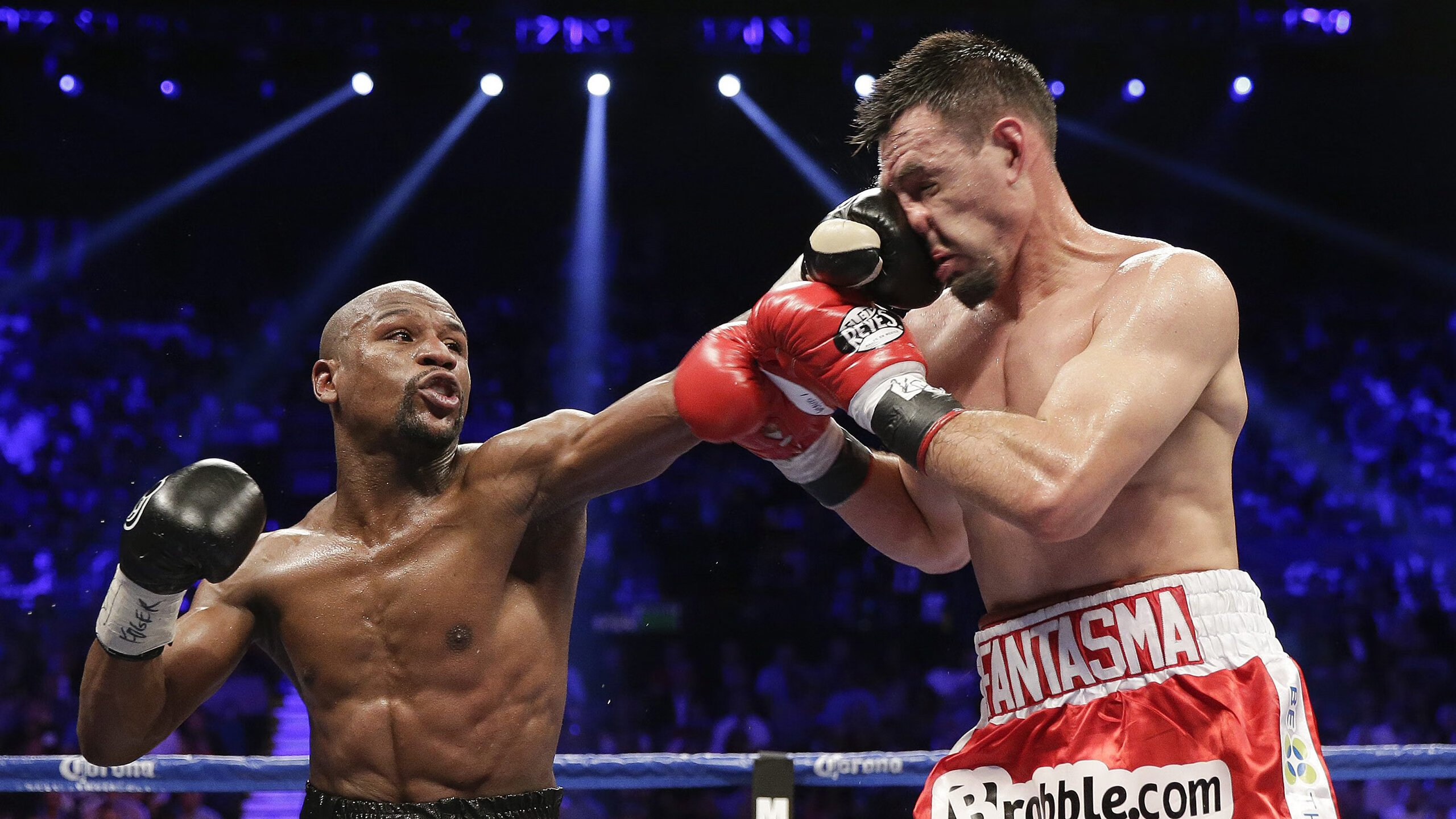 FB体育注册网址-太阳全面压制马刺，文班亚马成为关键先生